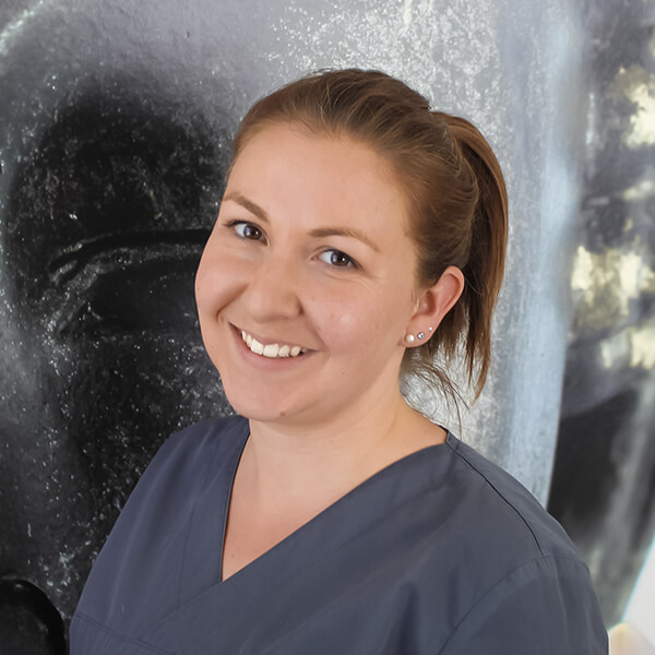 Teammitglied Sabrina fortgebildete ZFA